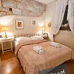 Art Apartment Split